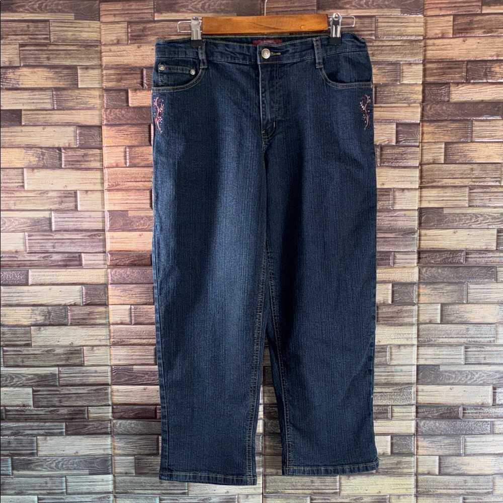 Women’s EUC Cosjeans Capri 8P Blue Jeans